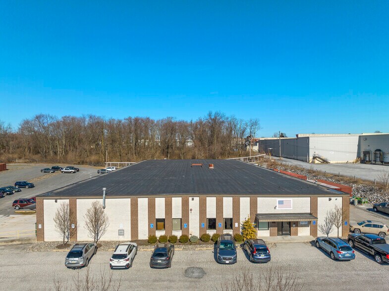 90 E Lakeview Dr, Littlestown, PA à louer - Photo principale – Image 1 sur 29