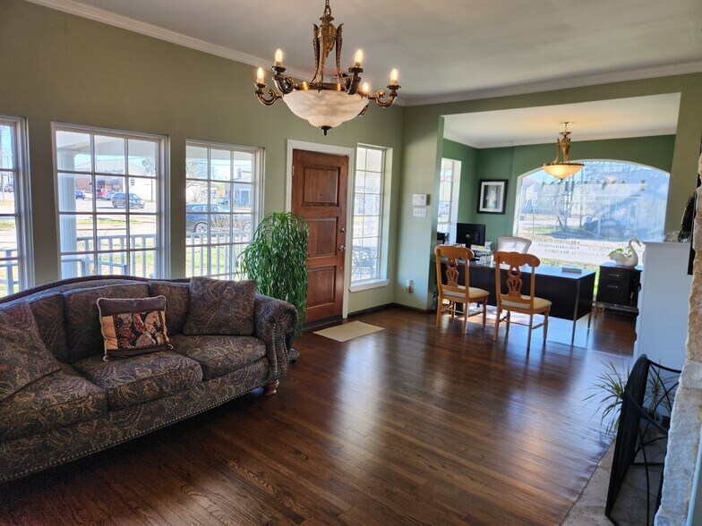 103 N Houston St, Lavon, TX à vendre - Photo de l’immeuble – Image 2 sur 9