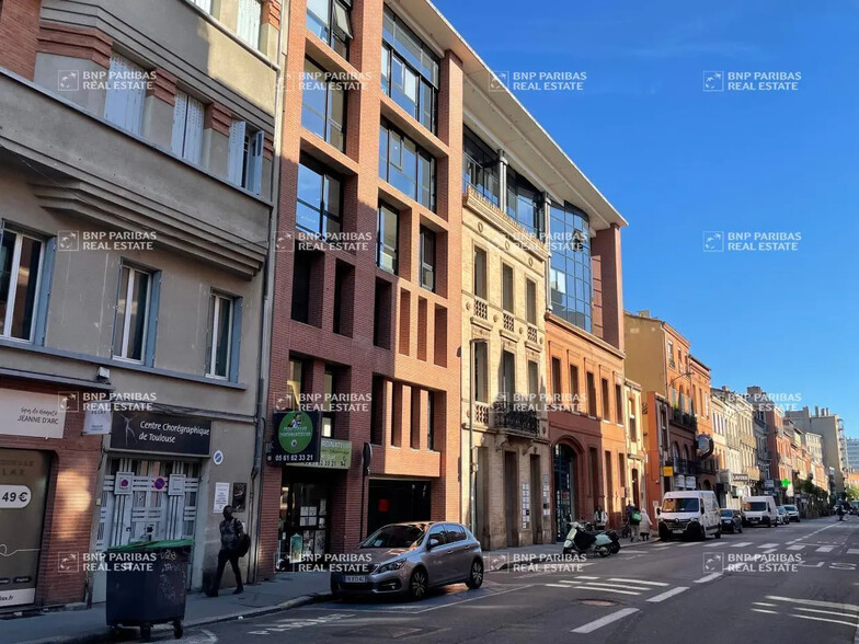 Bureau dans Toulouse à louer - Photo de l’immeuble – Image 2 sur 16