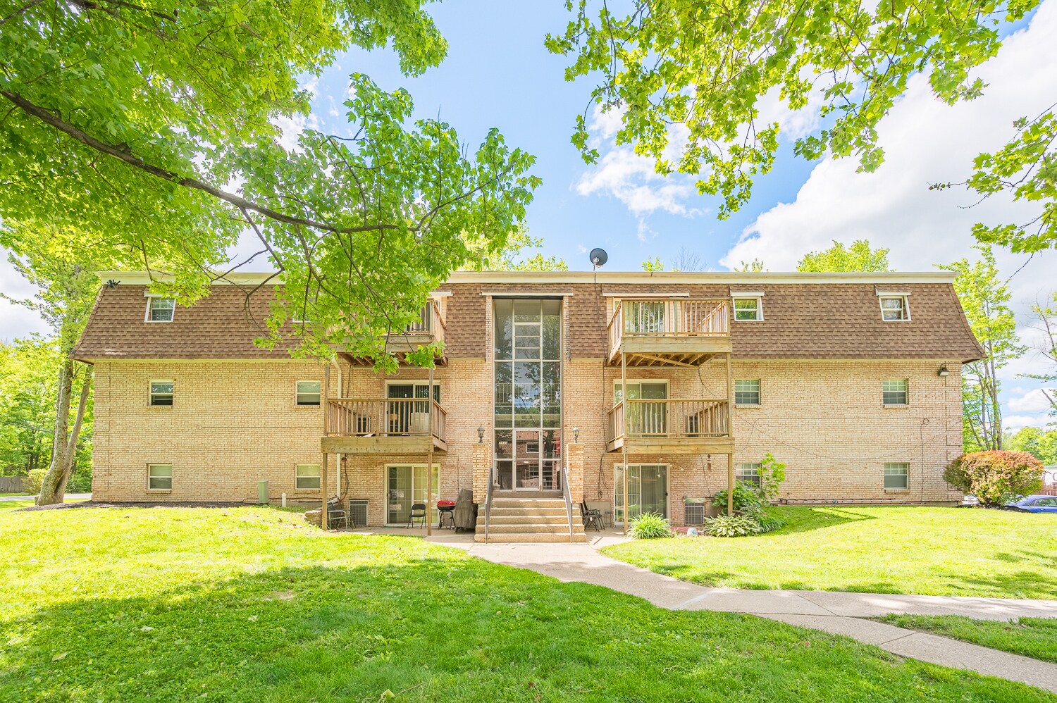 3935-3939 Wilma Ct, Cincinnati, OH à vendre Photo de l’immeuble– Image 1 sur 39