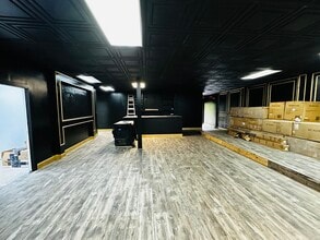 303-339 NE 167th St, Miami, FL à louer Photo intérieure– Image 2 sur 10