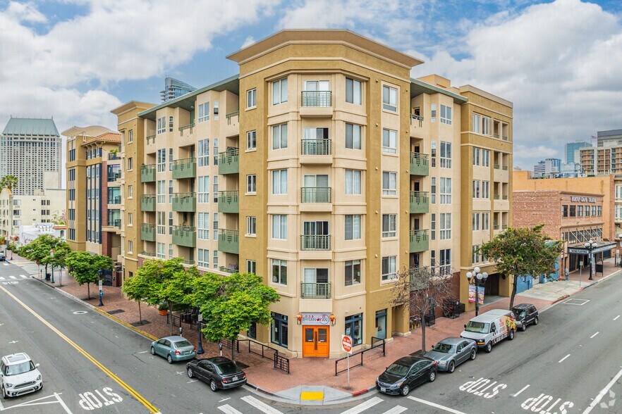 330-332 J St, San Diego, CA à louer - Photo principale – Image 1 sur 8