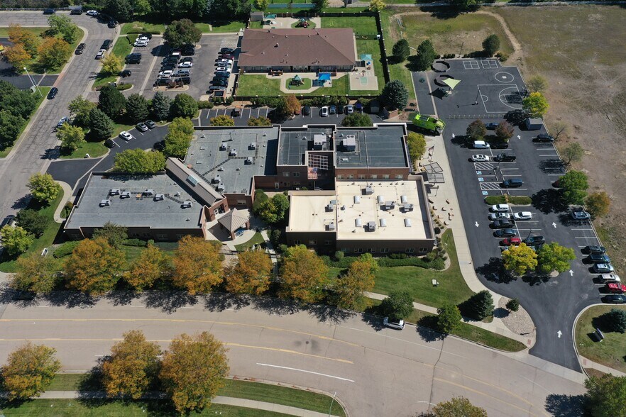 7640 Westgate Dr, Windsor, CO à louer - Photo de l’immeuble – Image 2 sur 15