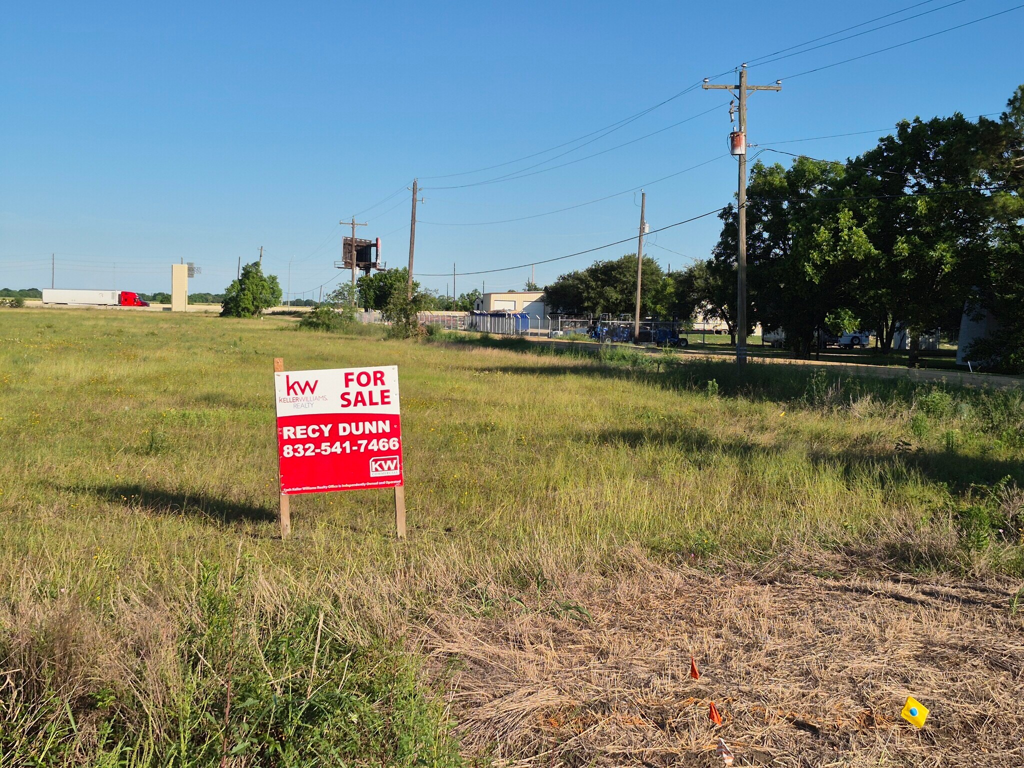 8723 Loop 540, Beasley, TX à vendre Photo intérieure– Image 1 sur 7