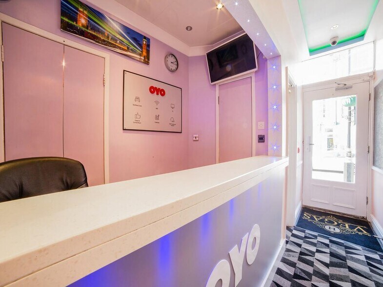 104 Warwick Way, Londres à vendre - Photo de l’immeuble – Image 3 sur 19