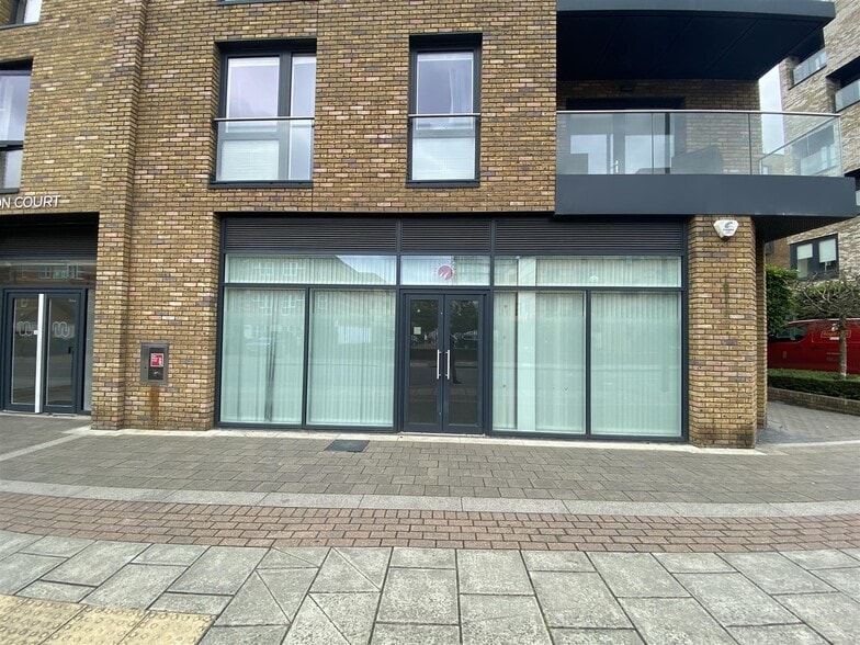 Plough Way, Londres à louer - Photo de l’immeuble – Image 1 sur 3