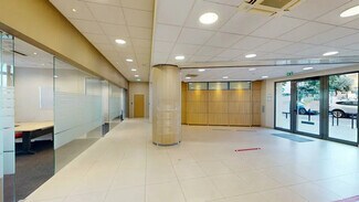 Plus de détails pour Local commercial à louer