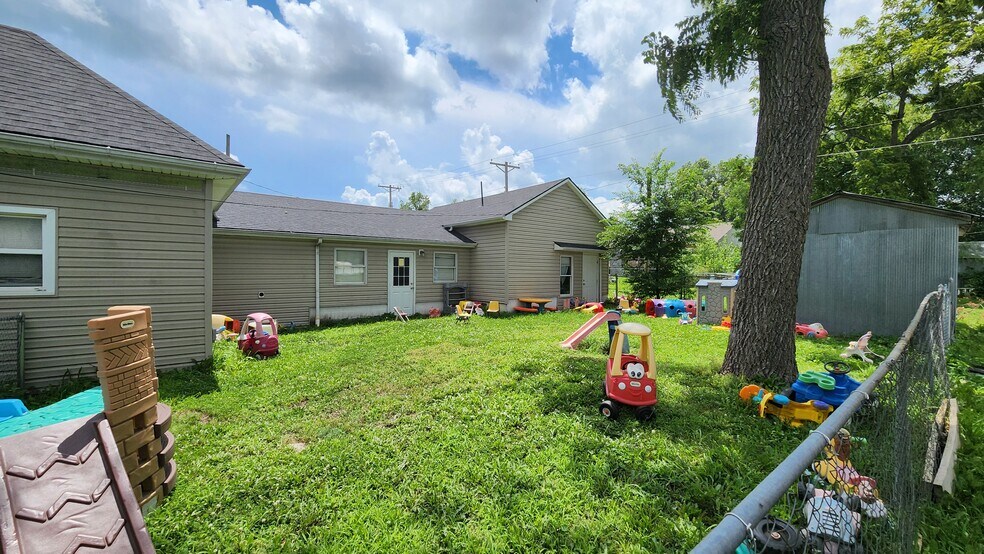 406 S Main St, Archie, MO à vendre - Photo principale – Image 1 sur 44