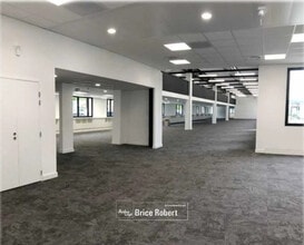 Bureau dans Vénissieux à louer Photo intérieure– Image 1 sur 17