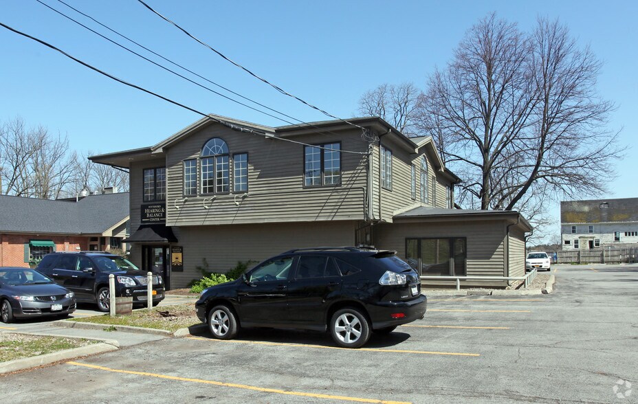 56 N Main St, Pittsford, NY à louer - Photo de l’immeuble – Image 1 sur 5