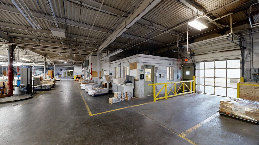 4437 E 49th St, Cleveland, OH à vendre - Numérisation 3D Matterport – Image 2 sur 31