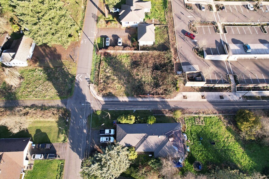 6980 SW Baylor St, Tigard, OR à vendre - Photo de l’immeuble – Image 3 sur 13