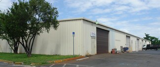 Plus de détails pour 1202-2 NE Pine Island Rd, Cape Coral, FL - Industriel/Logistique à louer