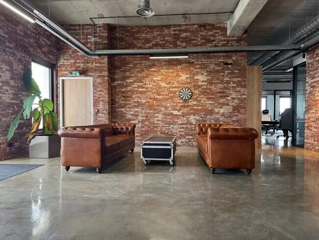 Plus de détails pour Bureau à vendre