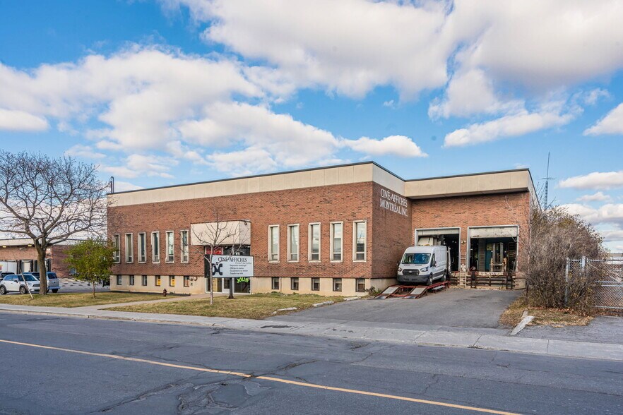 8145 Ch Devonshire, Mt Royal, QC à louer - Photo de l’immeuble – Image 2 sur 51