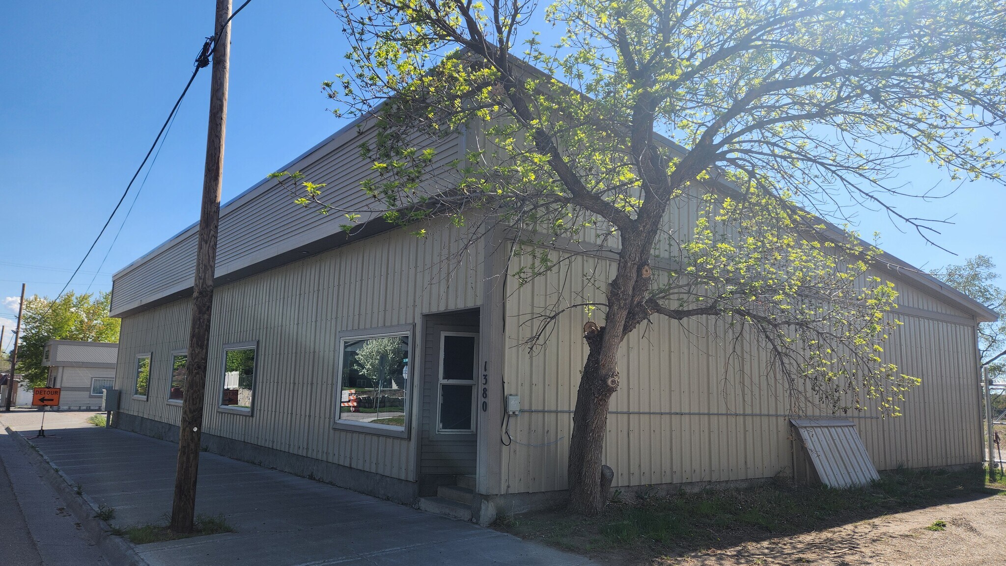 1380 Curtis Ave, Idaho Falls, ID à louer Photo de l’immeuble– Image 1 sur 12