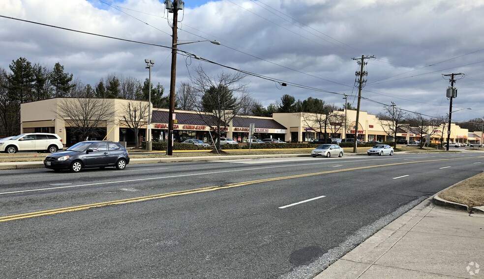 7049-7099 Allentown Rd, Temple Hills, MD à louer - Photo de l’immeuble – Image 1 sur 4