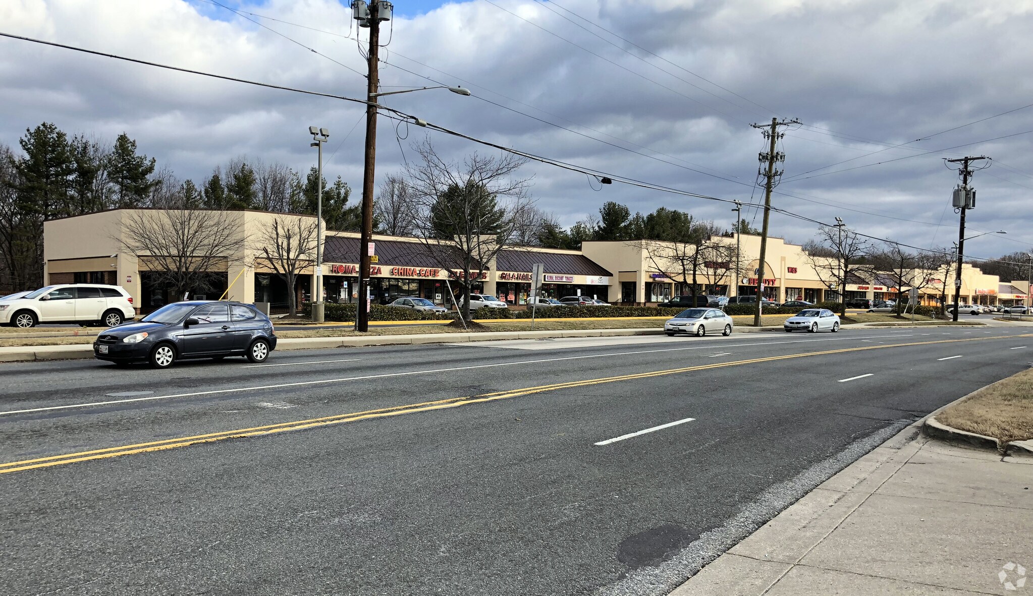 7049-7099 Allentown Rd, Temple Hills, MD à louer Photo de l’immeuble– Image 1 sur 5