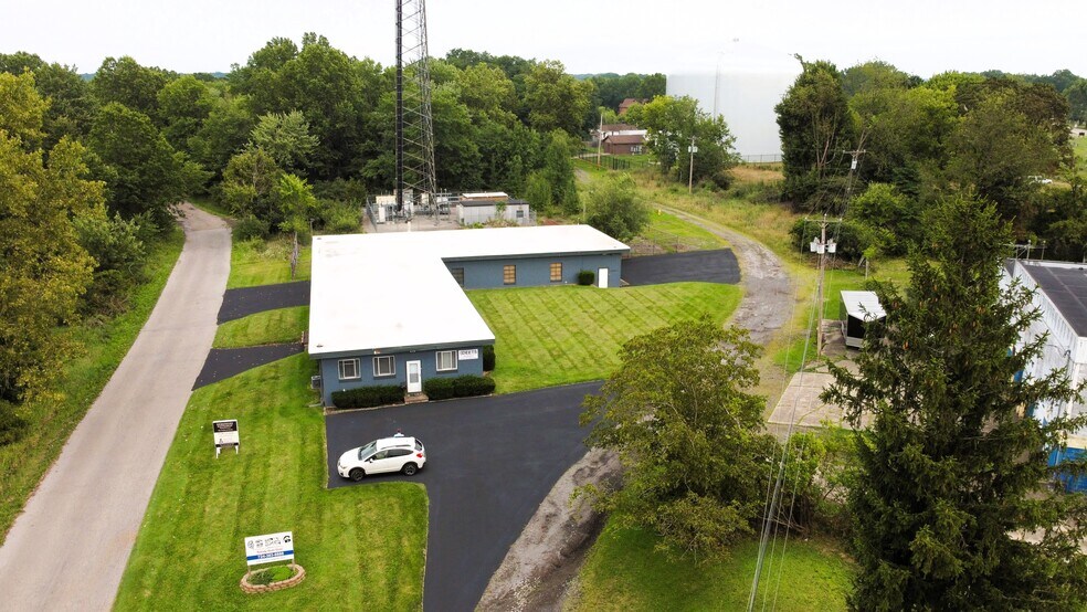 10 Rhoda St, Farrell, PA à louer - Photo de l’immeuble – Image 1 sur 27