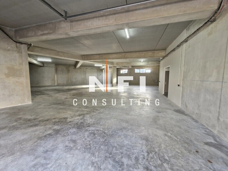 Local d’activités dans Valbonne à louer - Photo intérieure – Image 3 sur 3