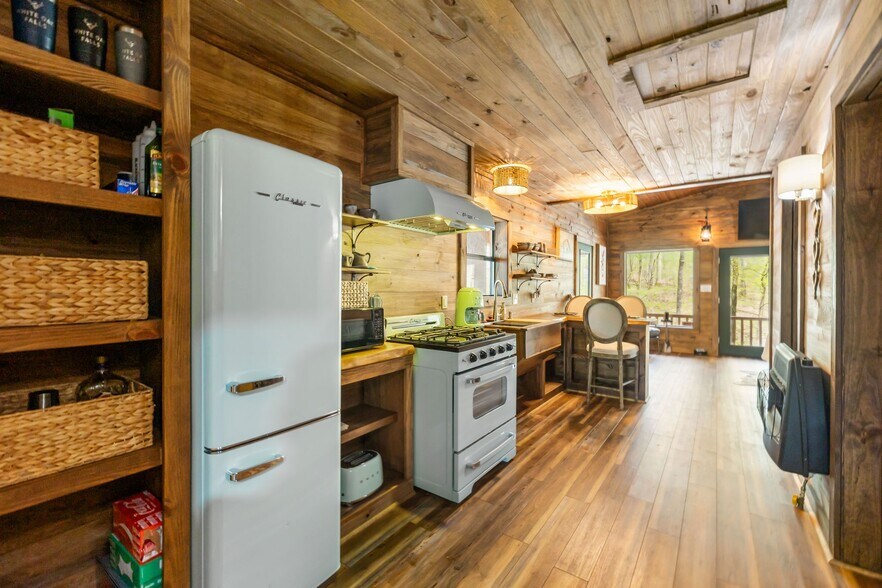 3105 Coy Hill Rd, Olivehill, TN à vendre - Photo de l’immeuble – Image 3 sur 32
