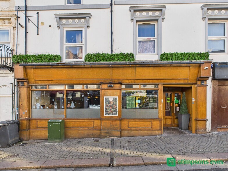 41-43 Wellington St, Luton à louer - Photo de l’immeuble – Image 1 sur 10