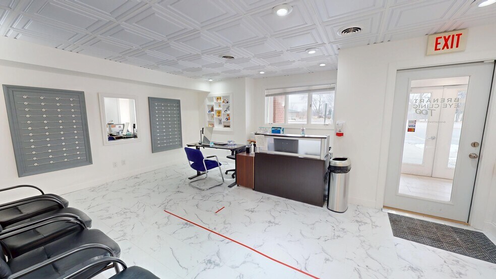 718 N Bridge St, Yorkville, IL à louer - Photo de l’immeuble – Image 2 sur 42