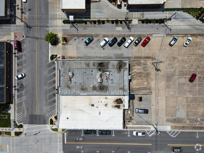 118 E Commercial St, Broken Arrow, OK à louer - Aérien – Image 2 sur 3