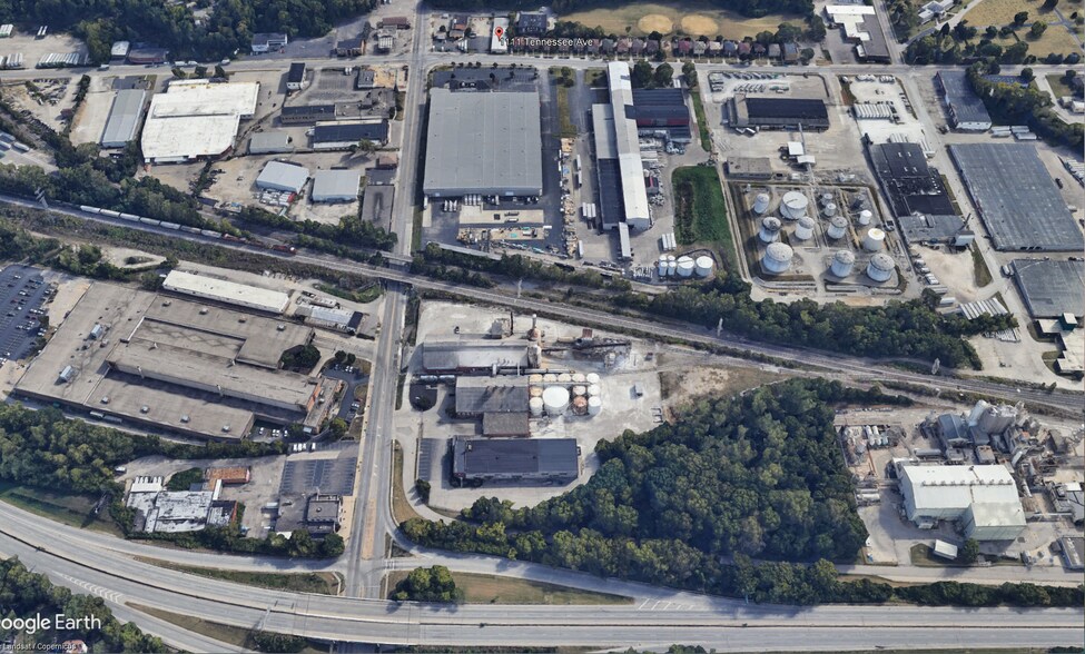1111 Tennessee Ave, Cincinnati, OH à louer - Photo de l’immeuble – Image 3 sur 4
