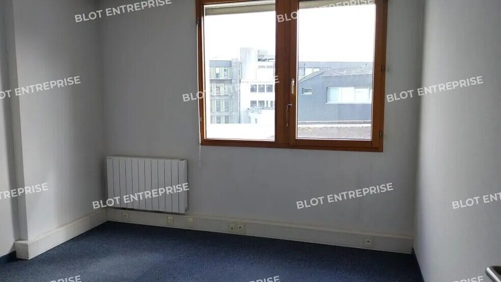 Bureau dans Nantes à louer - Photo de l’immeuble – Image 2 sur 9