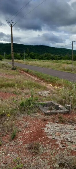 Terrain dans Liausson à vendre - Photo de l’immeuble – Image 2 sur 18