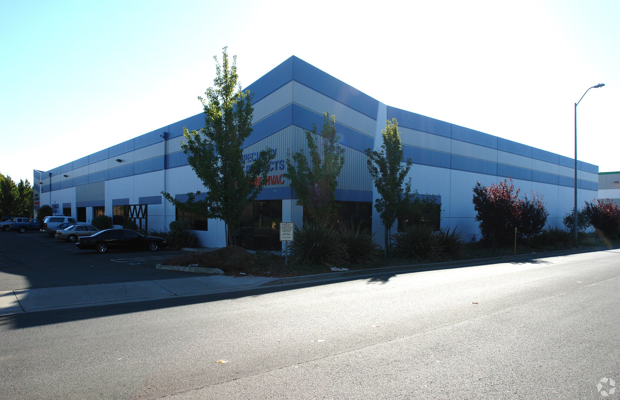 5250 E 2nd St, Benicia, CA à louer Photo principale– Image 1 sur 7