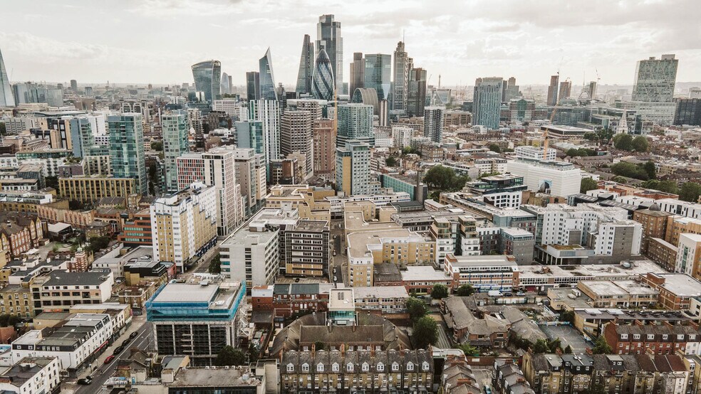 15 Settles St, Londres à louer - Aérien – Image 3 sur 29
