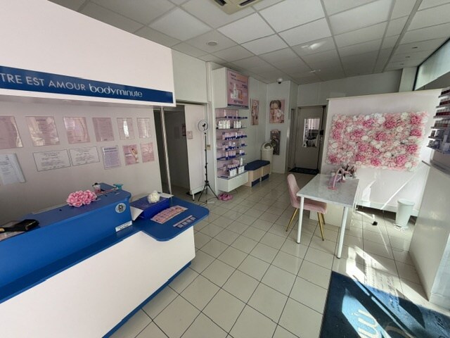Local commercial dans Lyon à louer - Photo de l’immeuble – Image 3 sur 4