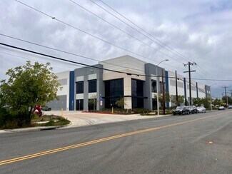 Plus de détails pour 415 S Motor Ave, Azusa, CA - Industriel/Logistique à louer