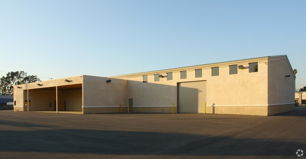 1672 Palmyrita Ave, Riverside, CA à vendre - Photo de l’immeuble – Image 2 sur 4