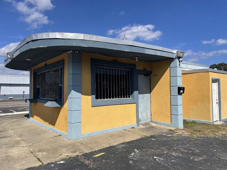 2120 N Palafox St, Pensacola, FL à louer - Photo de l’immeuble – Image 3 sur 15