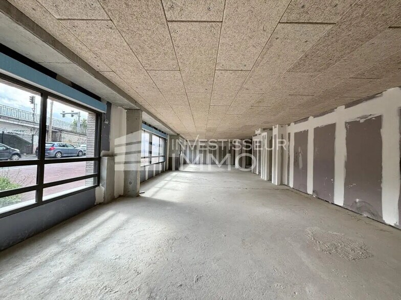 Local commercial dans Pomponne à louer - Photo de l’immeuble – Image 2 sur 8