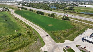 Plus de détails pour Plum Dr, Urbandale, IA - Terrain à vendre