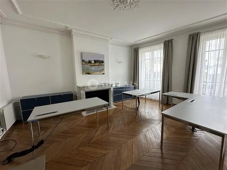 Bureau dans Orléans à louer - Photo de l’immeuble – Image 2 sur 9