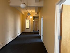 345 Seventh Ave, New York, NY à louer Photo intérieure– Image 2 sur 8