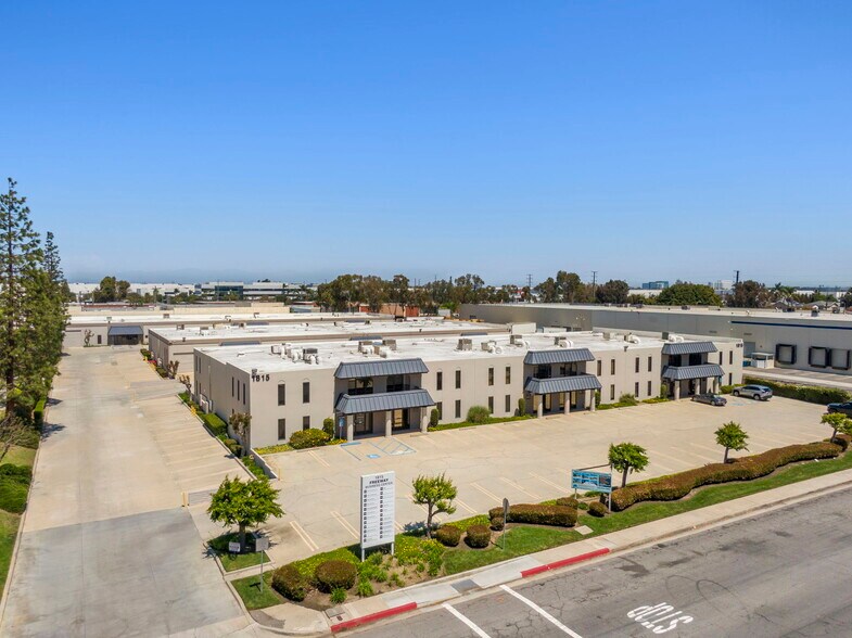 1815 W 205th St, Torrance, CA à louer - Photo de l’immeuble – Image 1 sur 7