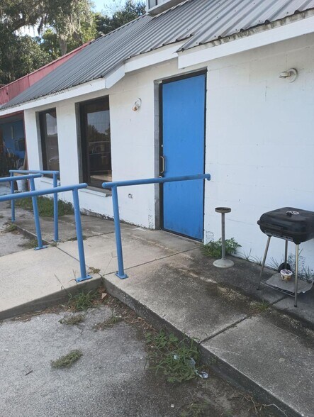 16535 N US Highway 301, Citra, FL à vendre - Photo de l’immeuble – Image 3 sur 5