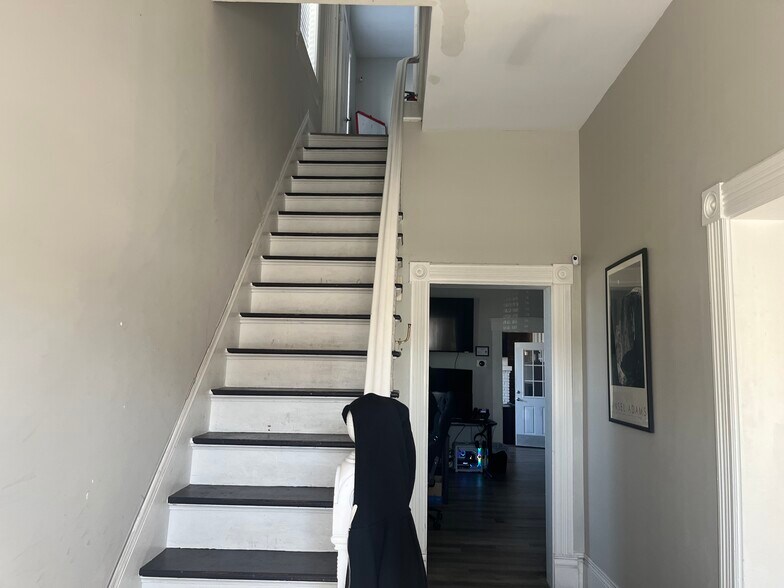 424 Jefferson St, Saint Charles, MO à vendre - Photo de l’immeuble – Image 3 sur 15