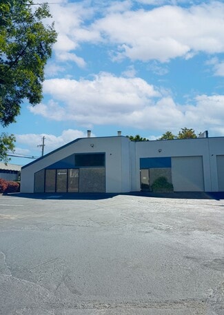Plus de détails pour 3485 Airway Dr, Santa Rosa, CA - Industriel/Logistique à louer