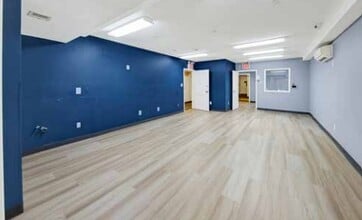 150 Ocean Pkwy, Brooklyn, NY à louer Photo intérieure– Image 2 sur 4