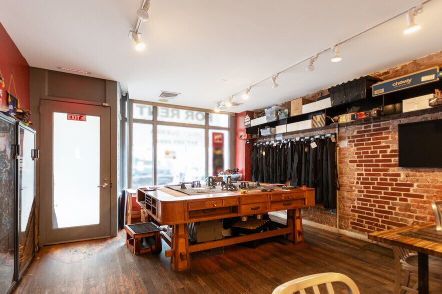 331 Court St, Brooklyn, NY à louer - Photo intérieure – Image 1 sur 5