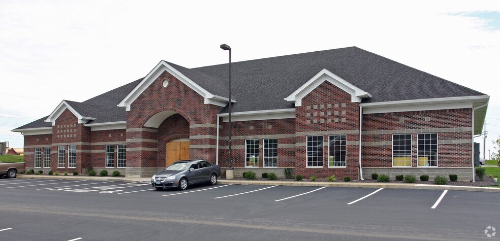 4142 Keaton Crossing Blvd, O'Fallon, MO à louer - Photo principale – Image 1 sur 2
