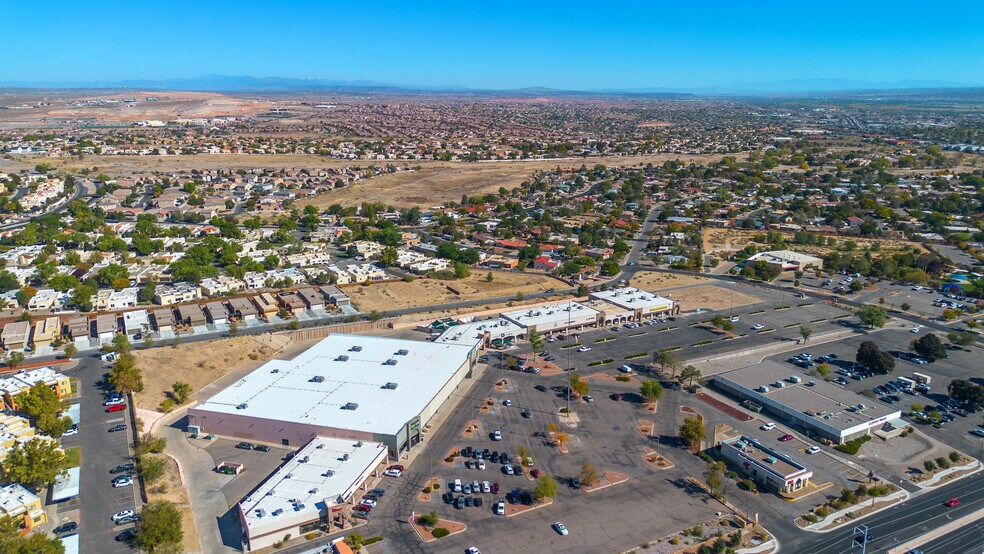 3301 Southern Blvd, Rio Rancho, NM à vendre - Photo de l’immeuble – Image 2 sur 15