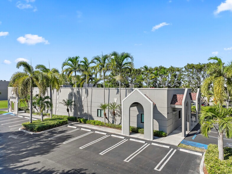13250 SW 135th Ave, Miami, FL à vendre - Photo de l’immeuble – Image 2 sur 85